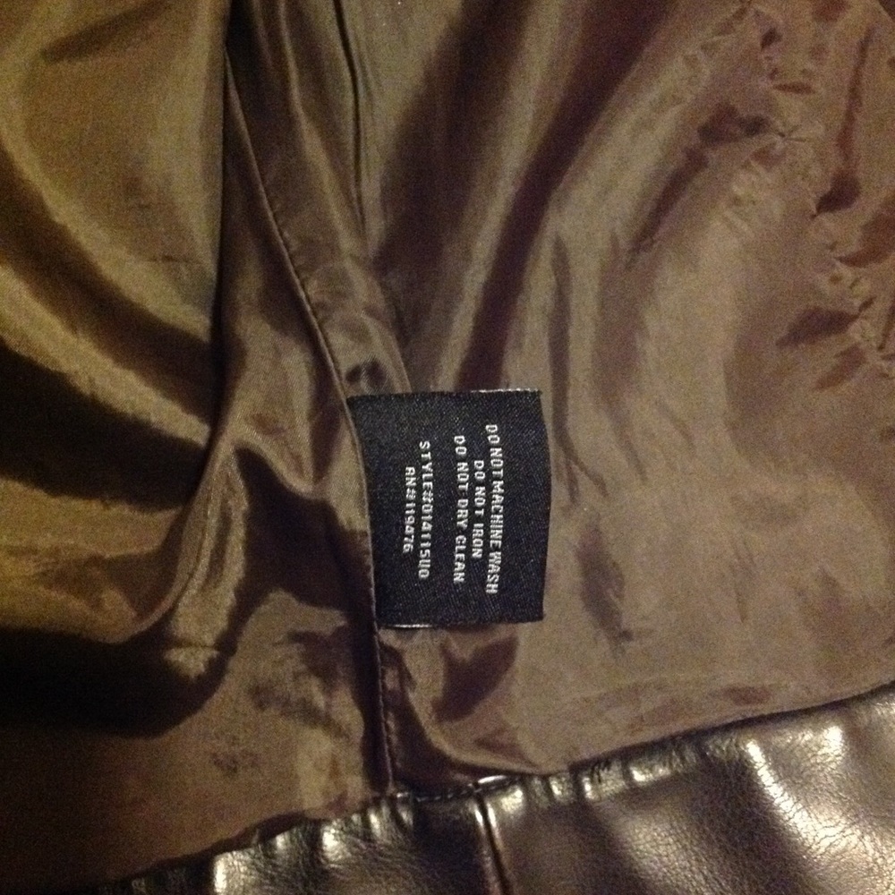Faux leather jacket - Picture 6 of 8